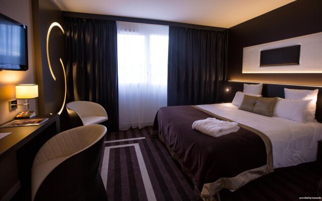 Le Colisée Hôtel & Spa