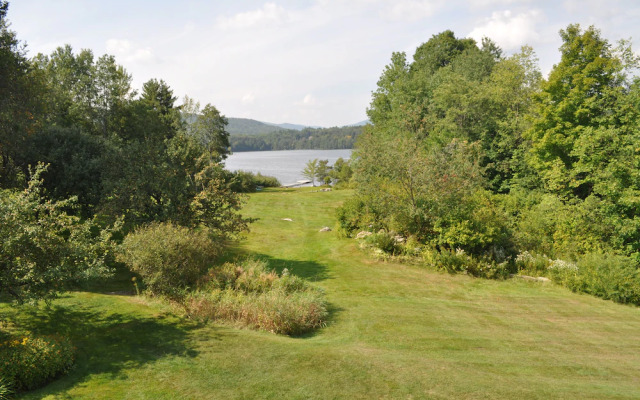 Mountain Meadows Lodge