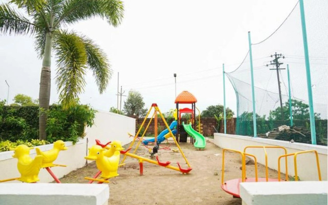 Greenleaf The Resort & Spa, Ganpatipule