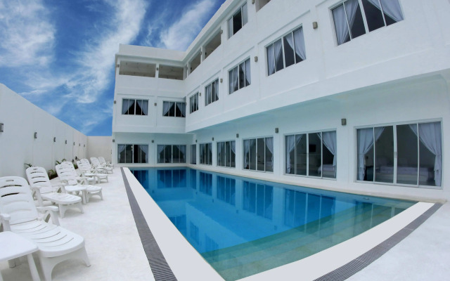 Coron Bluewave Hotel