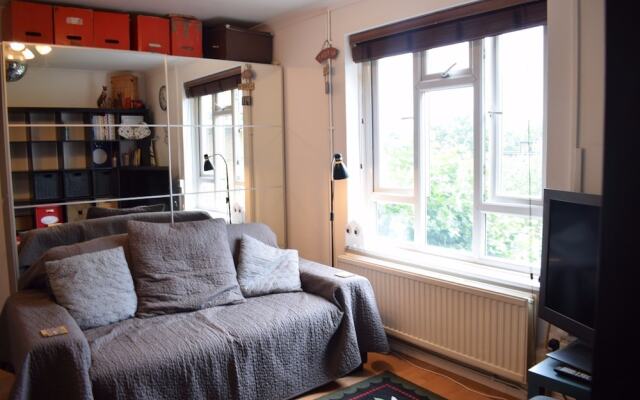 1 Bedroom Apartment in North London