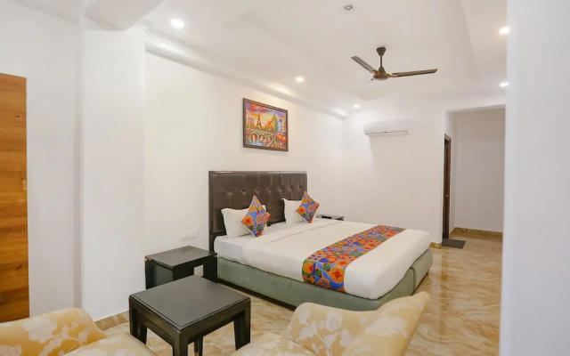 FabHotel Taj Residency