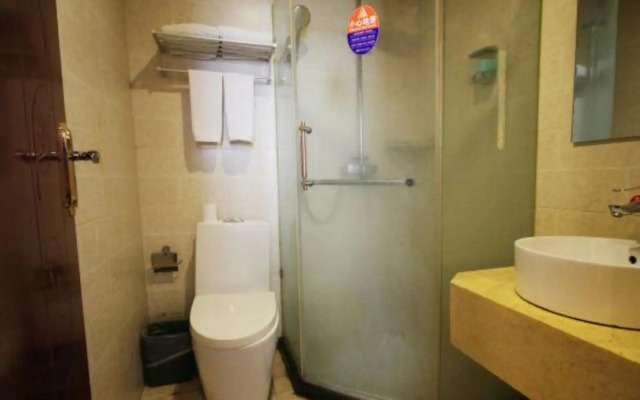 Yiyi Boutique Hotel (Xi'an Afanggong South Subway Station JiuJiu Great Qin Theatre )