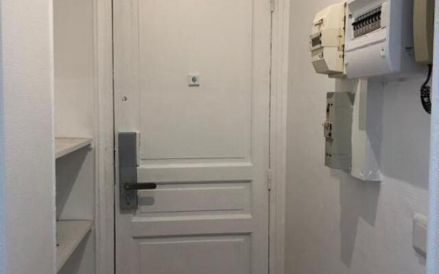 New Saint Maur-Logement Lovely Flat 32m2