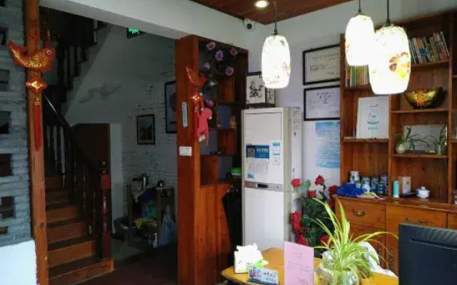 Xiaoqiao Renjia Inn