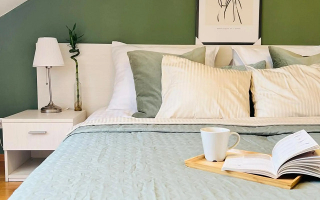 Black Pearl by Vysehrad Castle