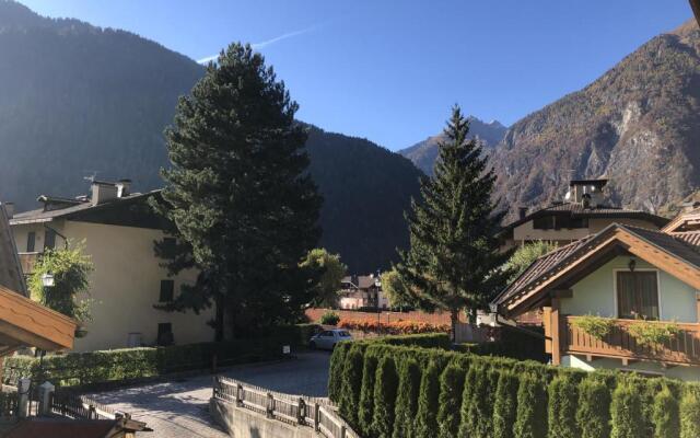 012 Trilocale, Carisolo
