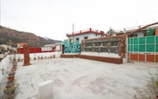 OYO 25096 Amar Resorts