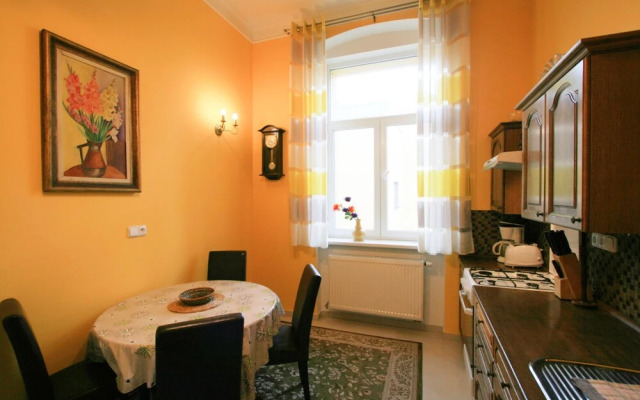 Apartment No. 20 Jaltská 3