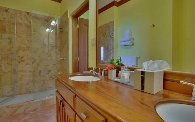 Laru Beya Resort
