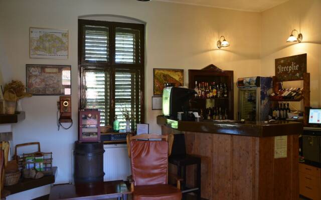 Cristian Inn