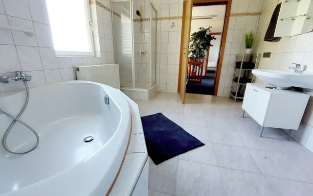 Guesthouse Graz Central for 9 People