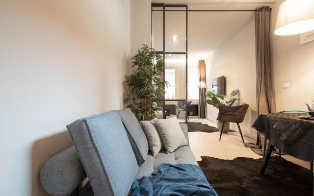 Officine Cavour Apartments