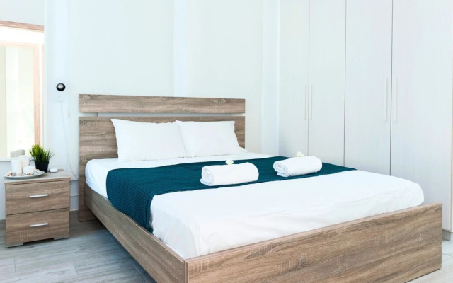 Carmen Paralimni in Paralimni