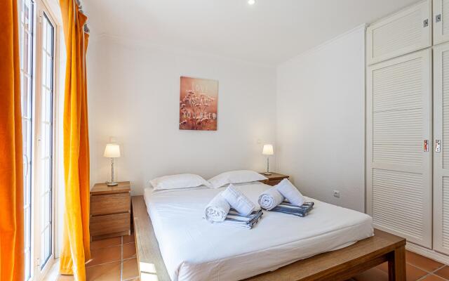 Villa Aster (AL) in Herdade da Aroeira