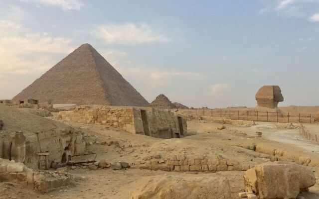 Giza Pyramids View Guest House