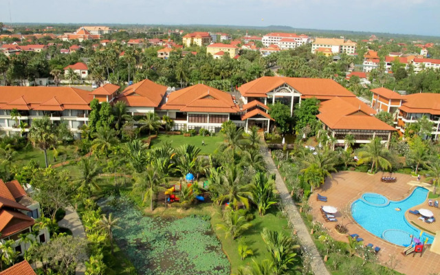 Palace Residence & Villa
