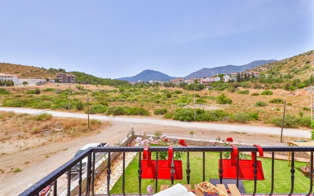 Thomas Suites Datca