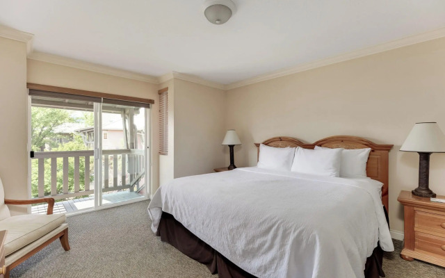 Villa's At Eldorado Resort