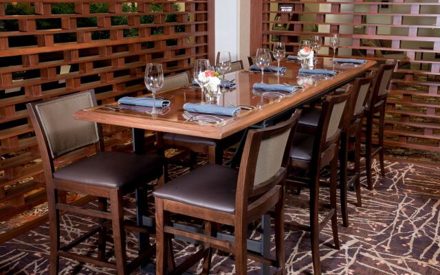 DoubleTree by Hilton Hotel Lafayette