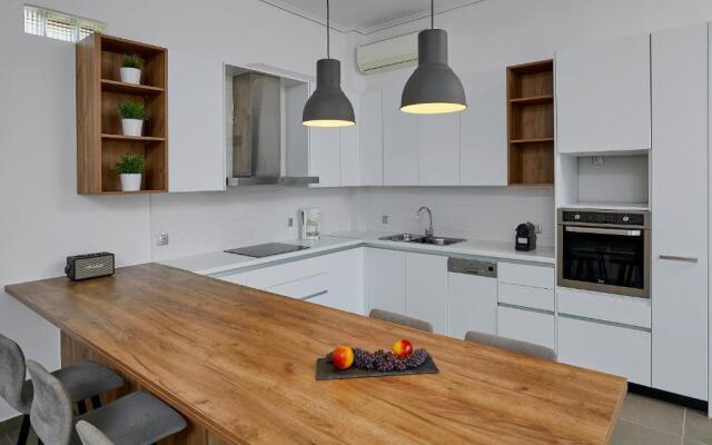 Mare Suites