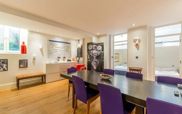 Sherlocks Hidden Home