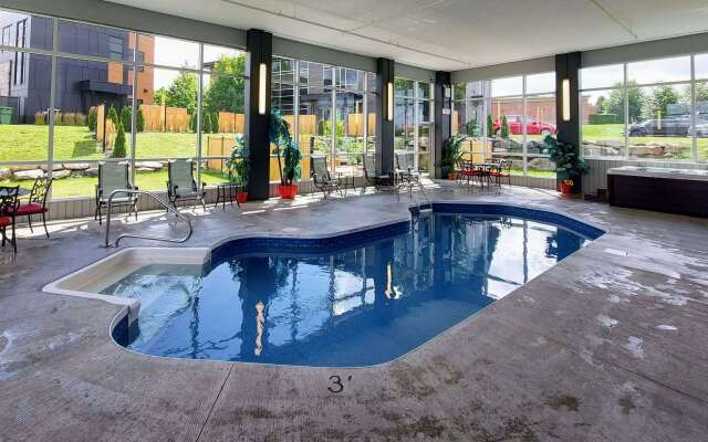 Quality Inn & Suites Victoriaville