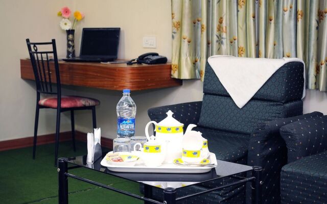 Hotel Radhika Palace