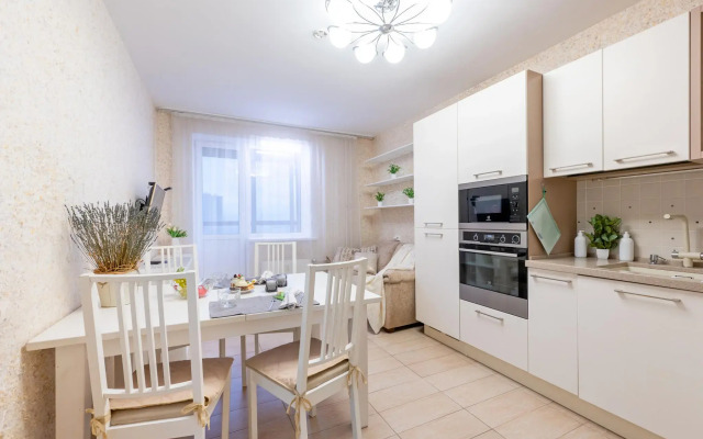 Apartments on Fedor Abramov Street 8