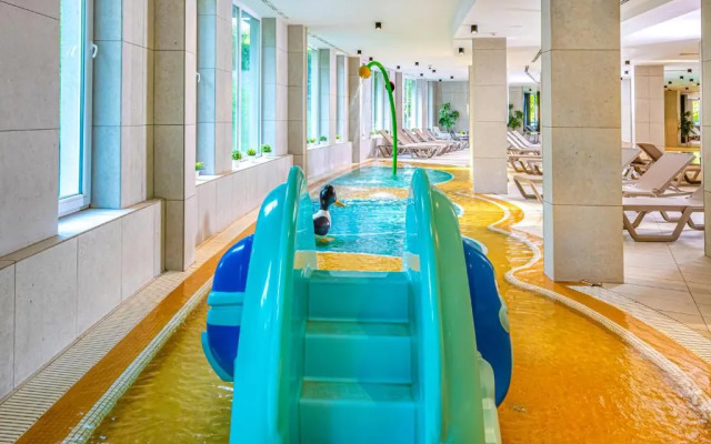 Ambient Hotel And AromaSpa