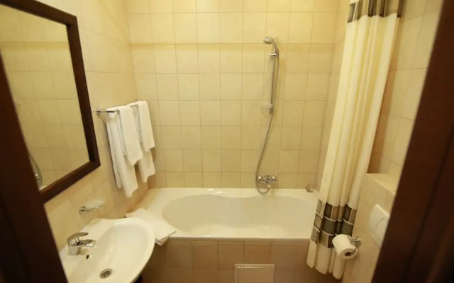 Chopin Hotel