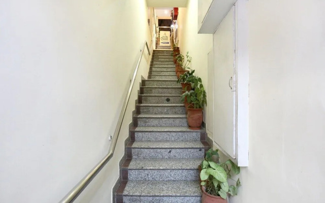 OYO 9575 Hotel Absolute Comfort