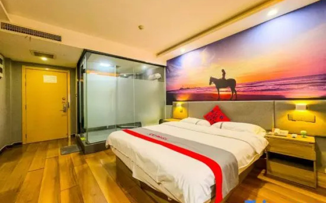 Junyi Chain Hotel (Heze Development Zone Shanghai Road)