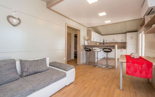 Holiday Home Tkon with Hot Tub I