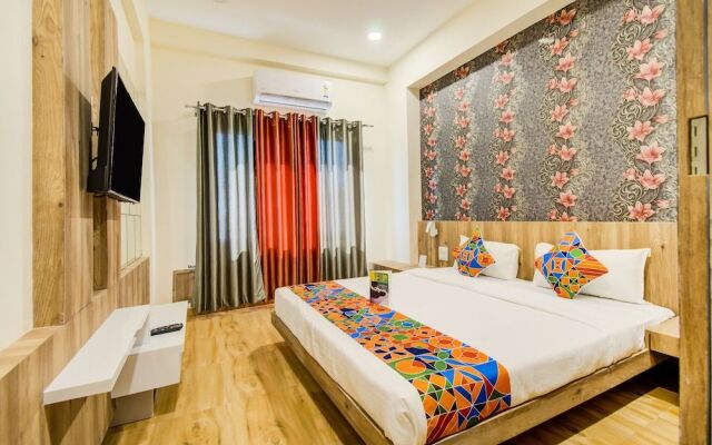 Fabhotel Prime Om Epic