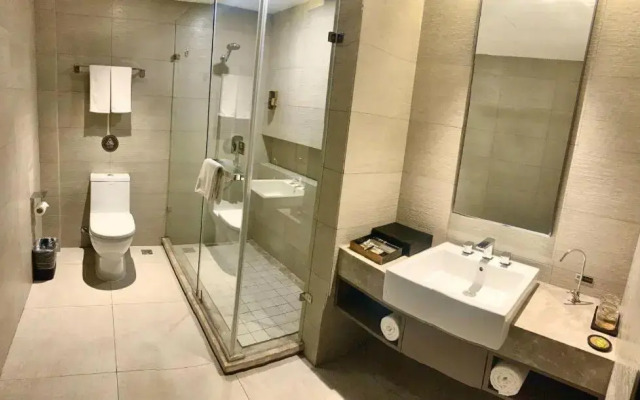 【locals】Taian Taishan District Baolongcity Square