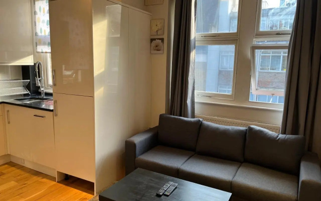Stunning 1 Bedroom in Stunning Location - Mayfair Area