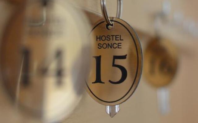 Hostel Sonce