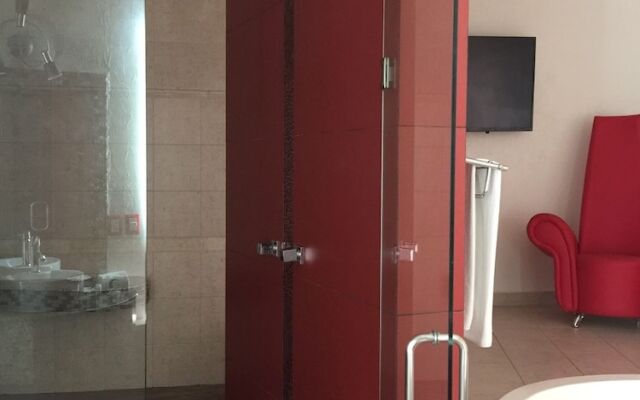 Motel Helsinky - Adults Only