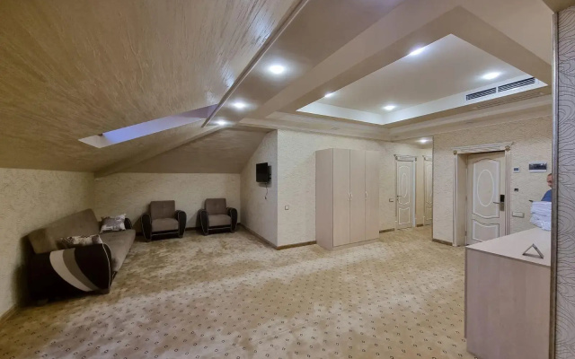 Anga Yerevan Hotel (Анга Ереван)