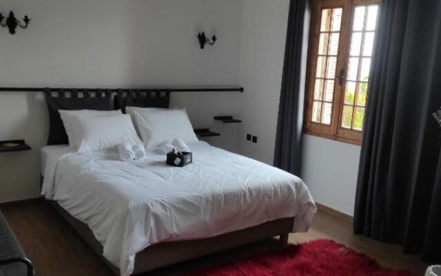 180 mountain lodge