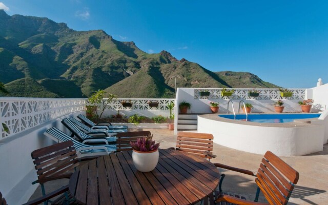 Casa vacacional piscina privada Agaete I