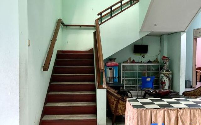 Hotel Tirtonadi Permai