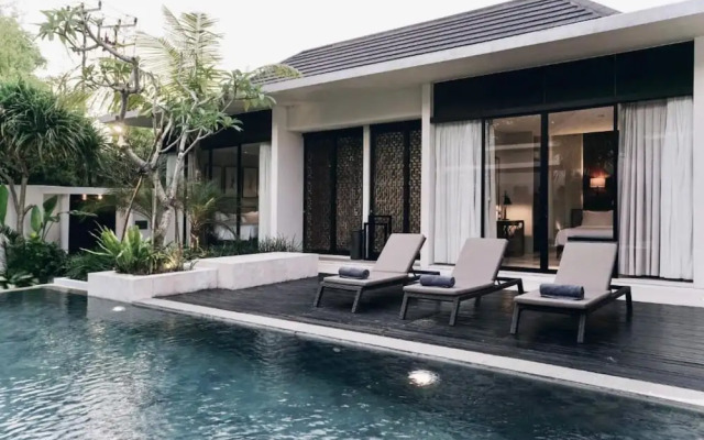 Villa Ambergris by Nakula