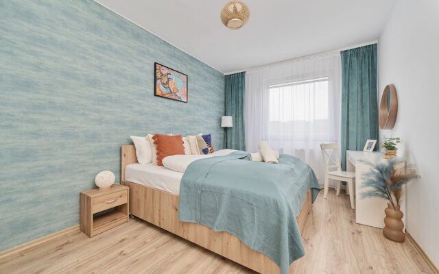Sweet Apartment Kamienna by Renters
