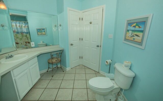 Sandpiper Cove 9107 3 Bedroom Condo by RedAwning