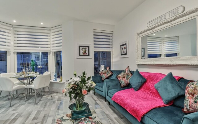 The Monroe, Luxury for up to 4 Guests