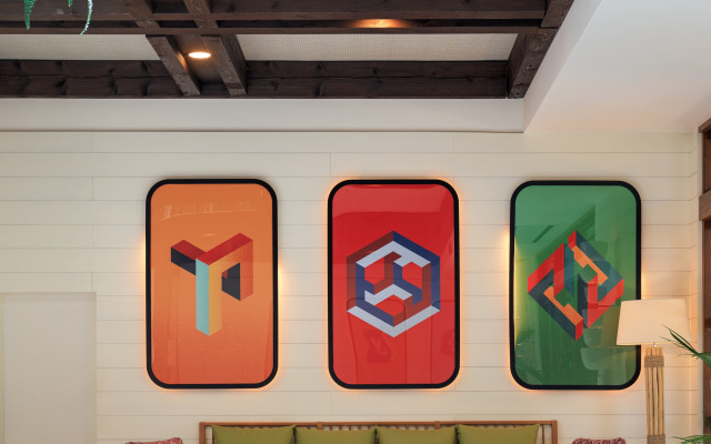 H10 Mediterranean Village