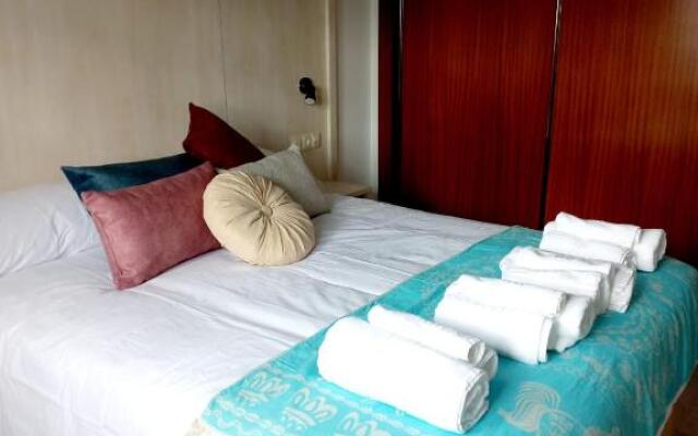 Moderno apartamento en conjunto residencial