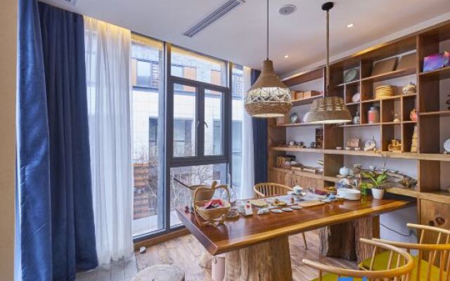 Yiting Esports Hotel Homestay (Huangshan Tunxi Liyang in Lane Branch)
